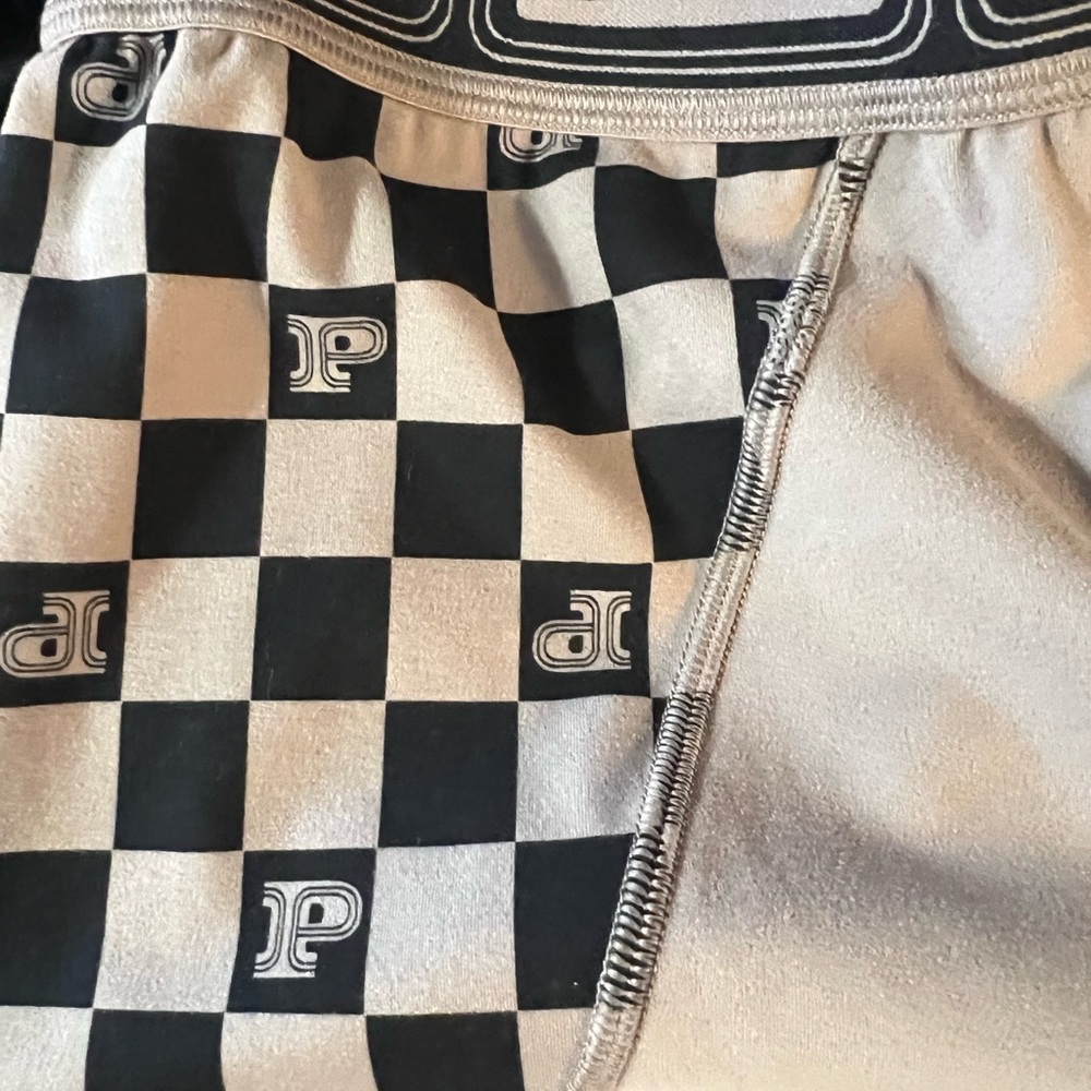 Victorias Secret Pink Active Iced Coffee Checkered Pattern Leggings - Picture 6 of 7